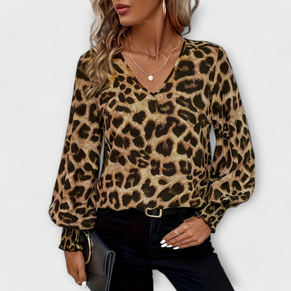 Stylish Blouse with Leopard Print